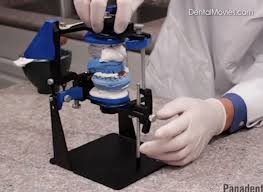 Podstawa do montażu żuchwy w artykulatorze